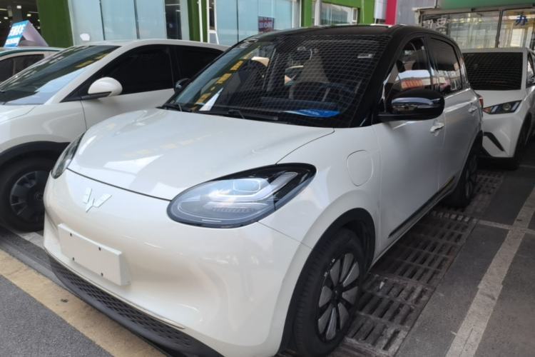 Used Wuling Bingo 2023 410 km Lingxi Deluxe Edition Guazi used car, China used car export, Used car for sale, Used Wuling cars, Cheapest cars for sale, Electric vehicle, New energy car