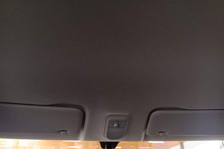 Used Wuling Bingo 2023 203km Light Edition Headliner