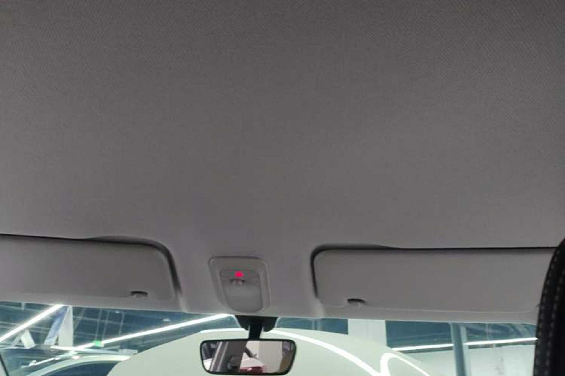 Used Wuling Bingo 2023 203km Light Edition Headliner