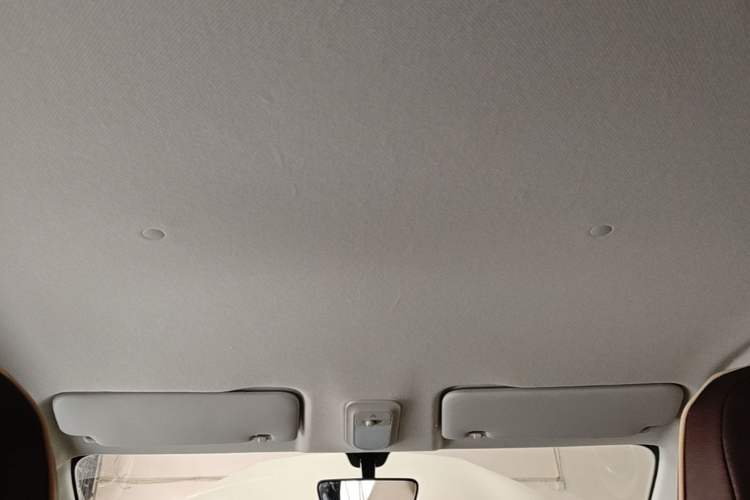 Used Wuling Bingo 2023 203km Light Edition Headliner