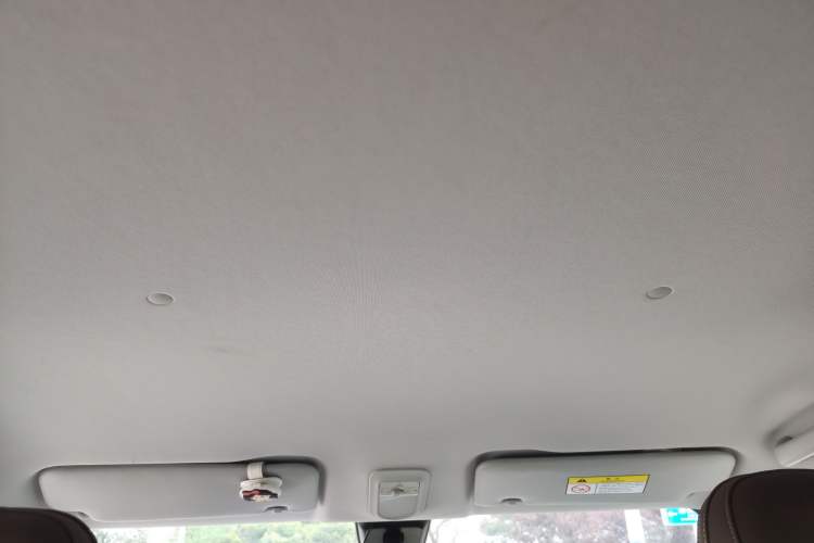 Used Wuling Bingo 2023 333 km Enjoyment Version Headliner