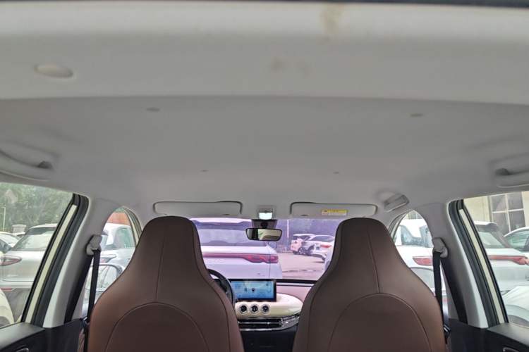 Used Wuling Bingo 2023 333 km Fast-Share Version Headliner