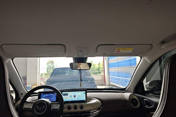 Used Wuling Bingo 2023 333 km Enjoyment Version Headliner