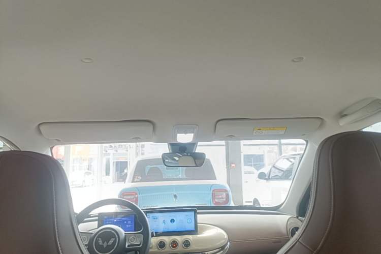 Used Wuling Bingo 2023 333 km Enjoyment Version Headliner