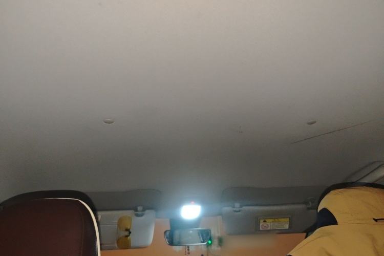 Used Wuling Bingo 2023 203km Comfort Edition Headliner