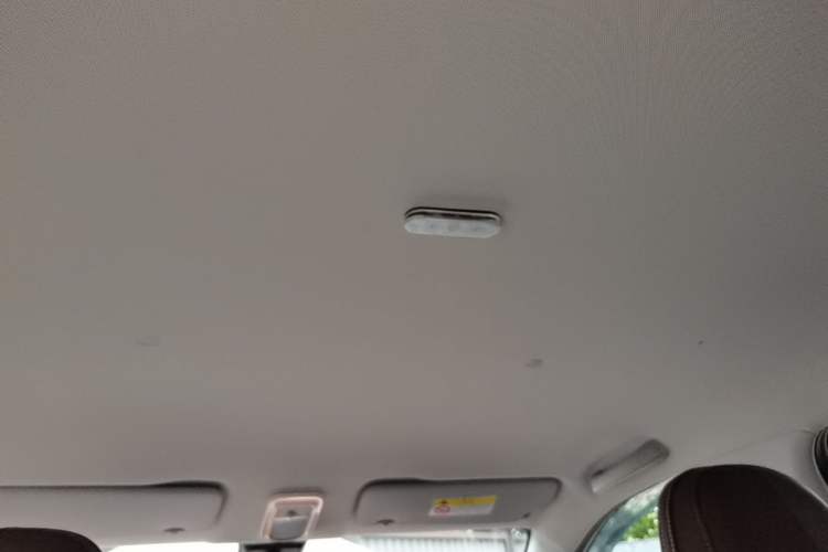 Used Wuling Bingo 2023 333 km Enjoyment Version Headliner