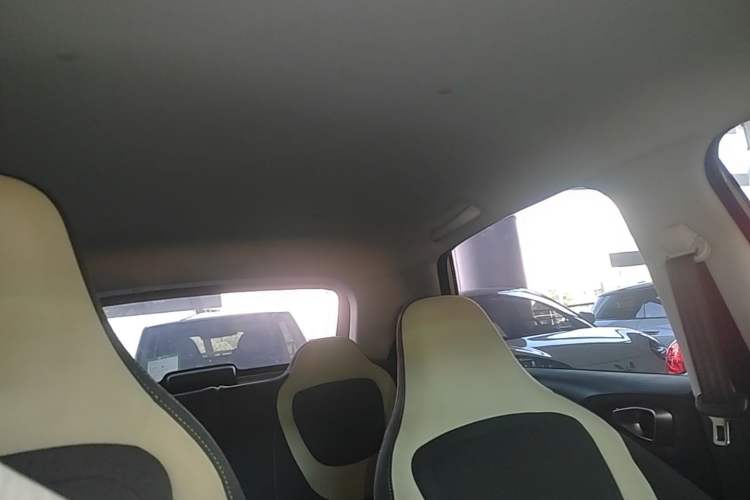 Used Wuling Bingo 2023 203km Light Edition Headliner