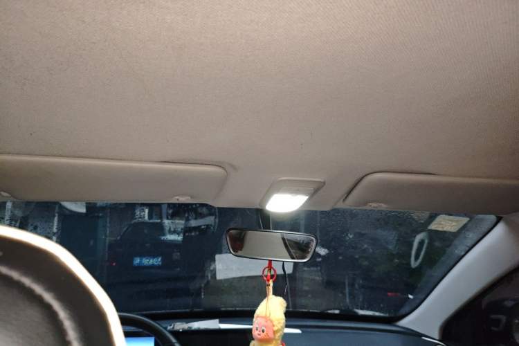 Used Wuling Bingo 2023 203km Light Edition Headliner