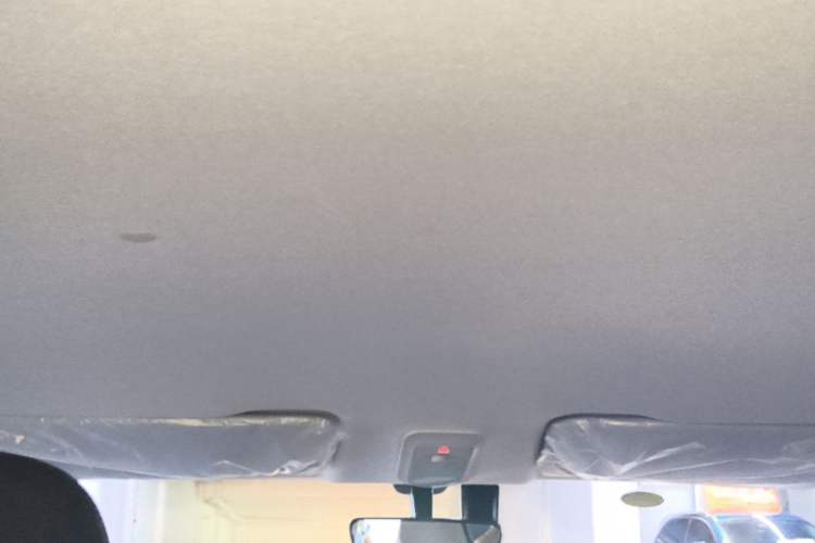 Used Wuling Bingo 2023 203km Light Edition Headliner