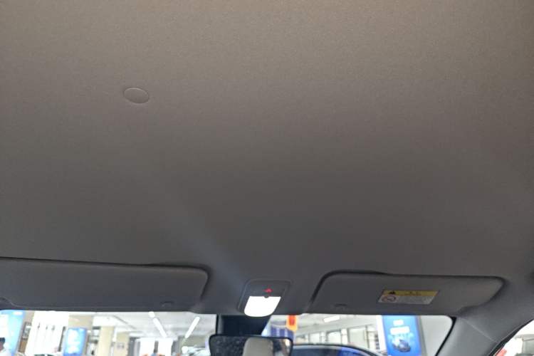 Used Wuling Bingo 2023 333 km Enjoyment Version Headliner