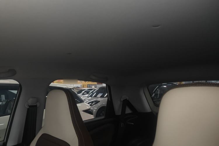 Used Wuling Bingo 2023 410 km Lingxi Deluxe Edition Headliner