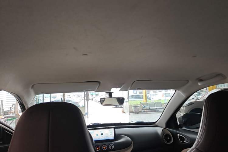 Used Wuling Bingo 2023 203km Light Edition Headliner