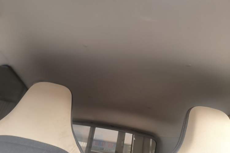 Used Wuling Bingo 2023 203km Light Edition Headliner