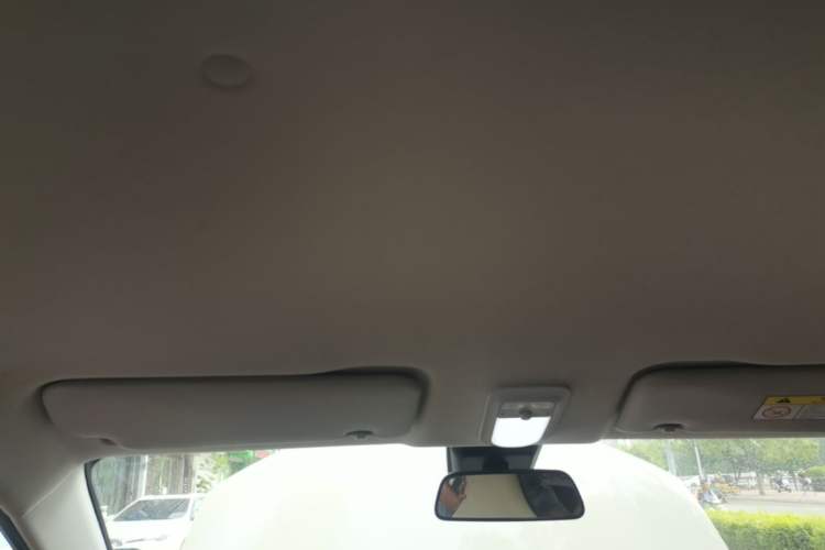 Used Wuling Bingo 2023 333 km Enjoyment Version Headliner