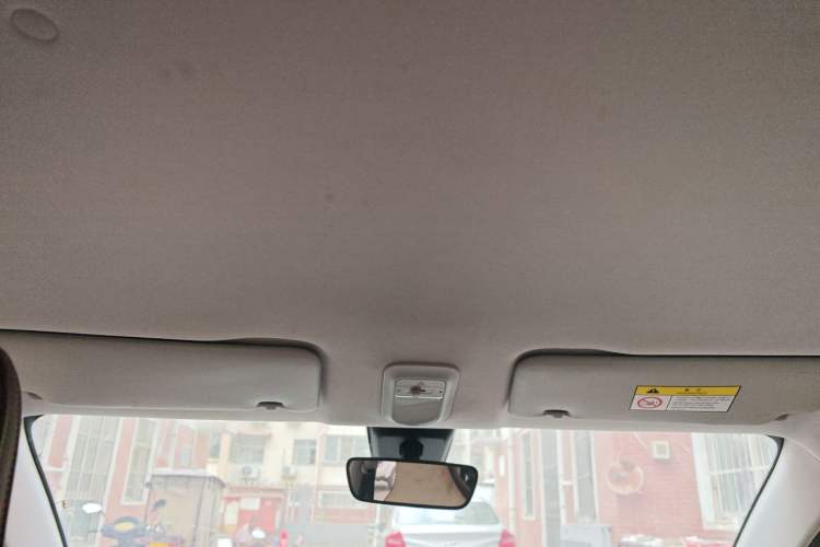 Used Wuling Bingo 2023 333 km Enjoyment Version Headliner