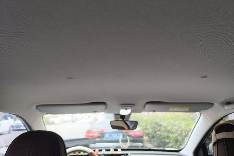 Used Wuling Bingo 2023 203km Comfort Edition Headliner