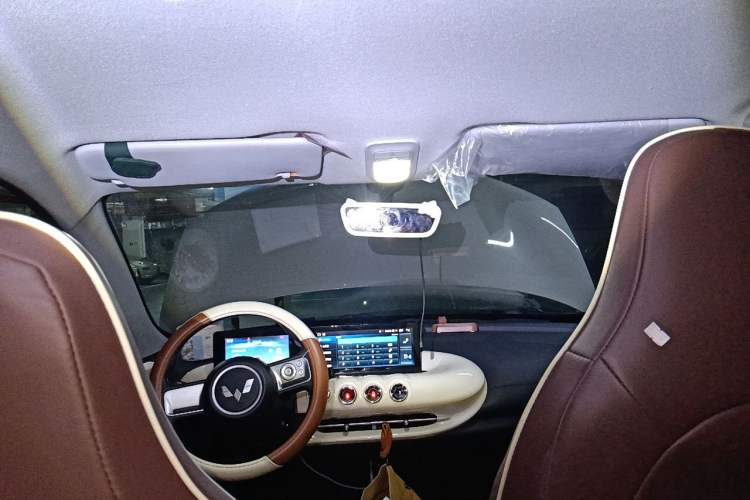 Used Wuling Bingo 2023 333 km Fast-Share Version Headliner