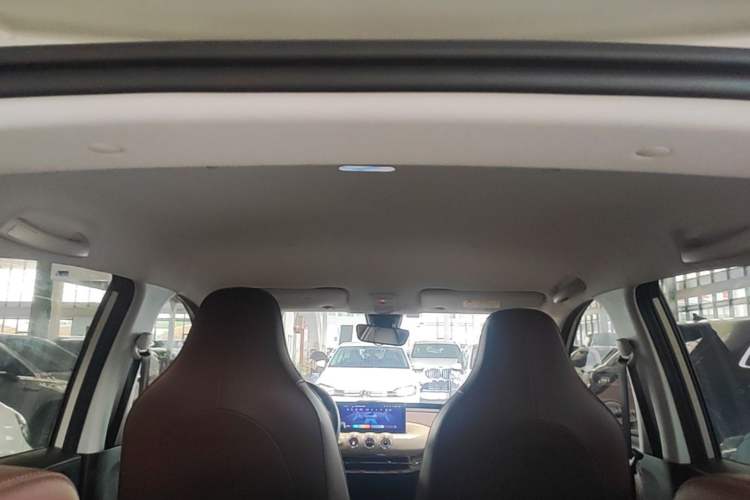 Used Wuling Bingo 2023 333 km Lingxi Connected+ Version Headliner
