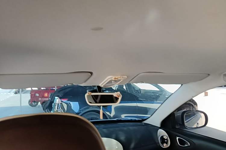 Used Wuling Bingo 2023 203km Light Edition Headliner