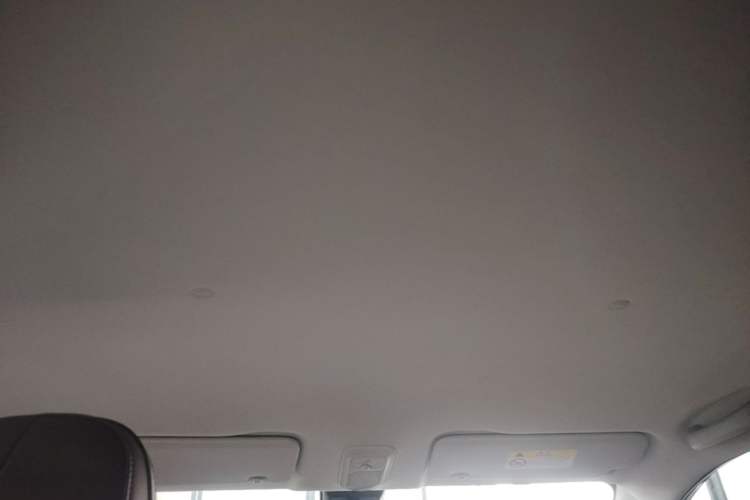 Used Wuling Bingo 2023 203km Comfort Edition Headliner