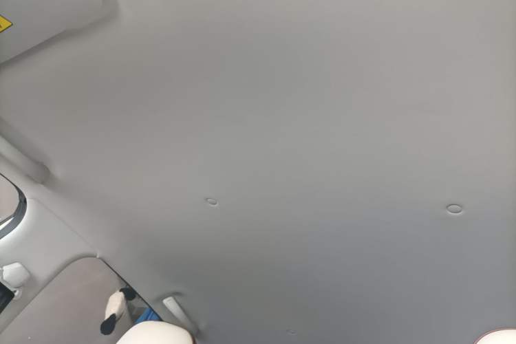 Used Wuling Bingo 2023 333 km Enjoyment Version Headliner