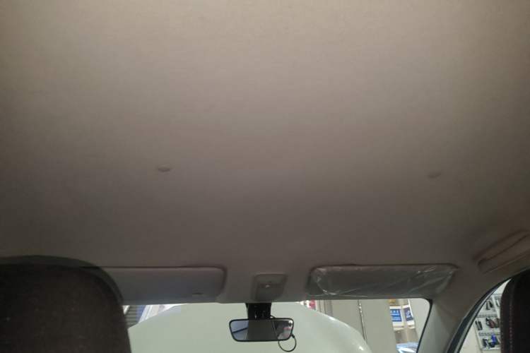 Used Wuling Bingo 2023 203km Light Edition Headliner