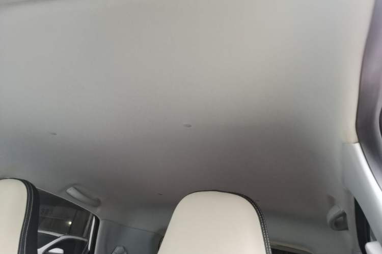 Used Wuling Bingo 2023 203km Light Edition Headliner