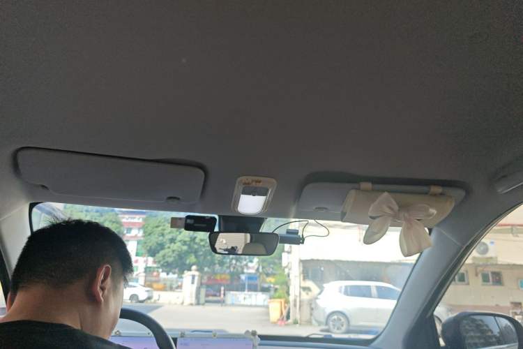 Used Wuling Bingo 2023 333 km Lingxi Connected Version Headliner