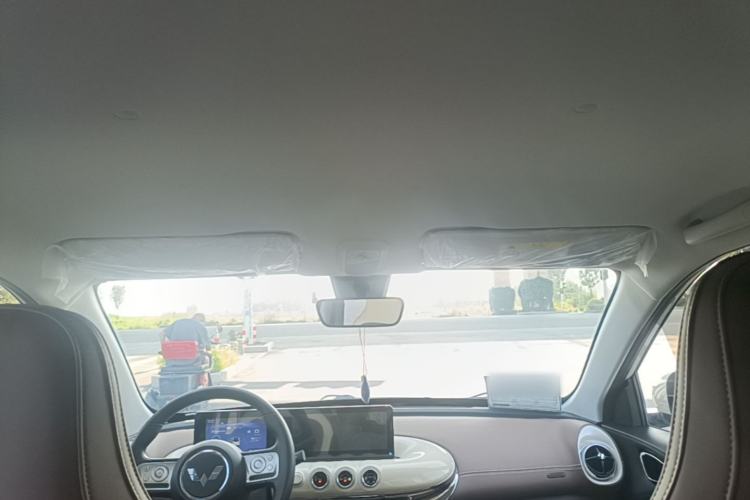 Used Wuling Bingo 2023 203km Comfort Edition Headliner
