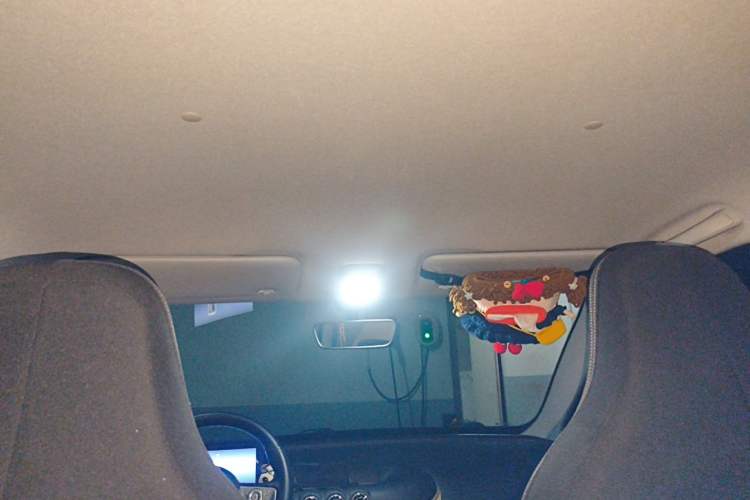 Used Wuling Bingo 2023 203km Light Edition Headliner