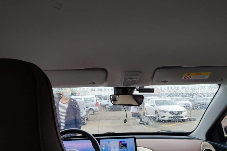 Used Wuling Bingo 2023 333 km Lingxi Connected Version Headliner