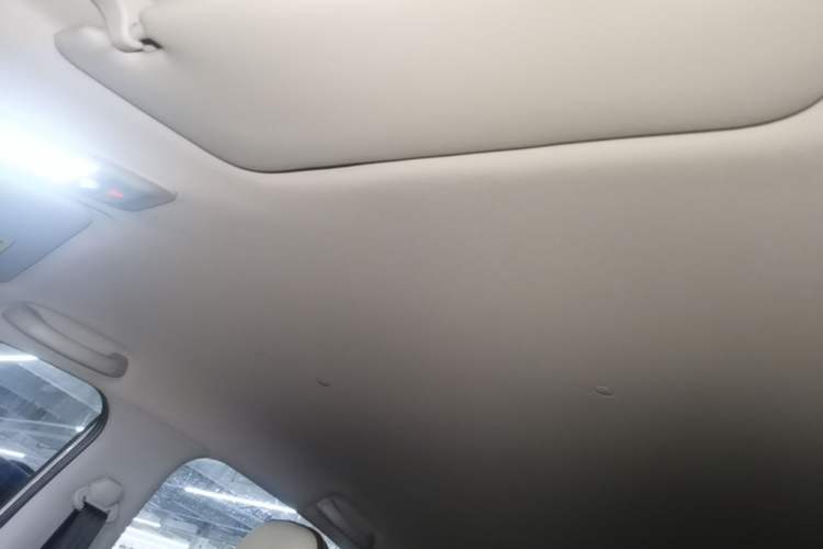 Used Wuling Bingo 2023 333 km Enjoyment Version Headliner