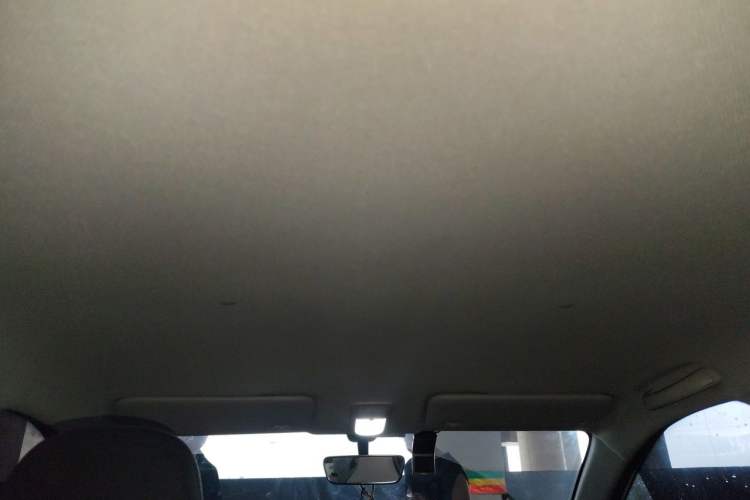 Used Wuling Bingo 2023 203km Light Edition Headliner