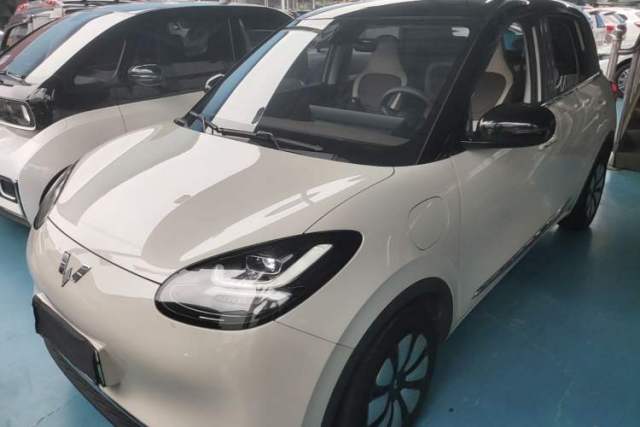 Used Wuling Bingo 2023 333 km Lingxi Connected Version