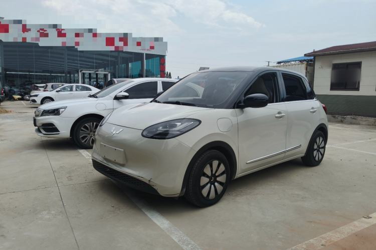 Used Wuling Bingo 2023 333 km Lingxi Connected Version Guazi used car, China used car export, Used car for sale, Used  cars, Cheapest cars for sale