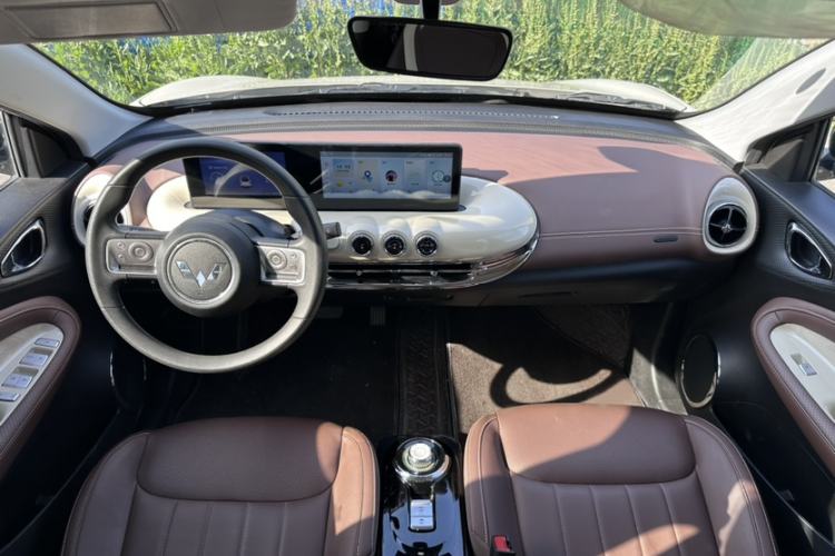 Used Wuling Bingo 2023 333km Enjoy+ Version Interior 1