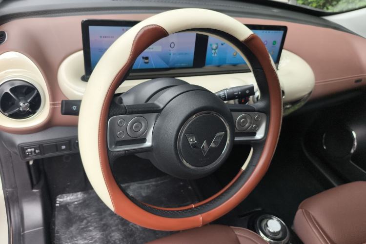 Used Wuling Bingo 2023 410 km Lingxi Deluxe Edition Interior 1