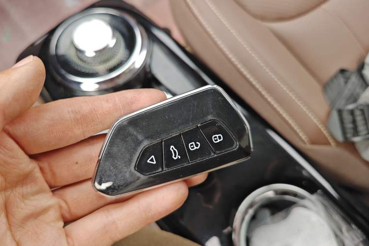 Used Wuling Bingo 2023 410 km Lingxi Deluxe Edition Interior 1