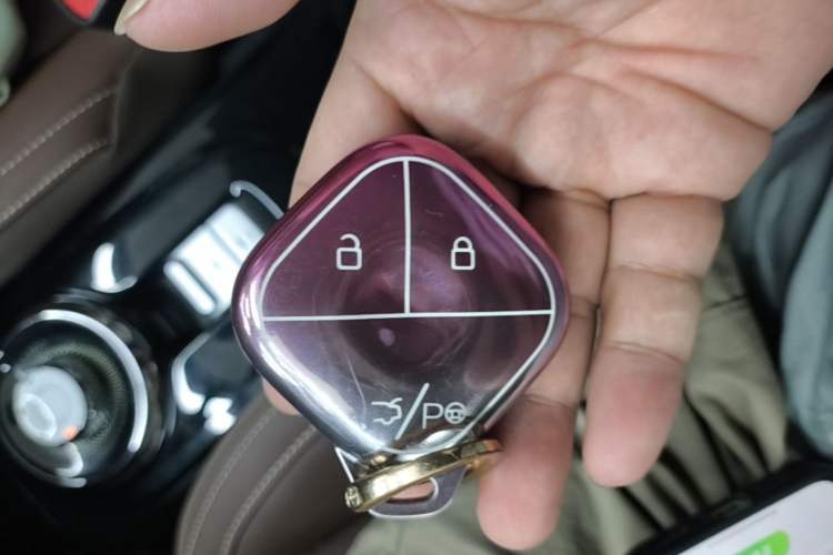 Used Wuling Bingo 2023 333 km Lingxi Connected+ Version Interior 1