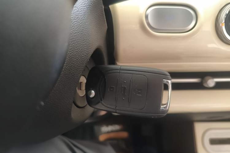 Used Wuling Bingo 2023 333 km Fast-Share Version Interior 1