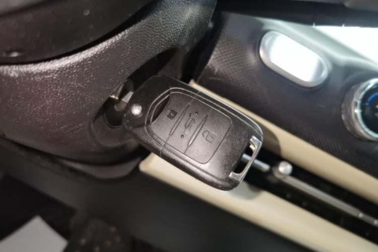 Used Wuling Bingo 2023 203km Light Edition Interior 1