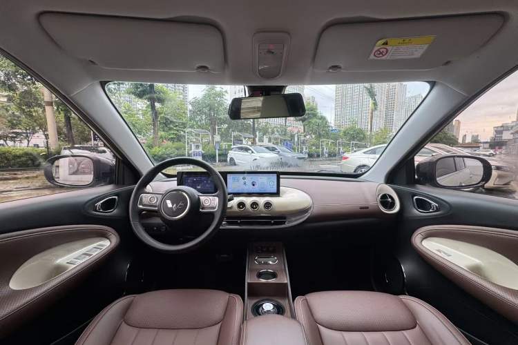 Used Wuling Bingo 2023 333 km Enjoyment Version Interior 1