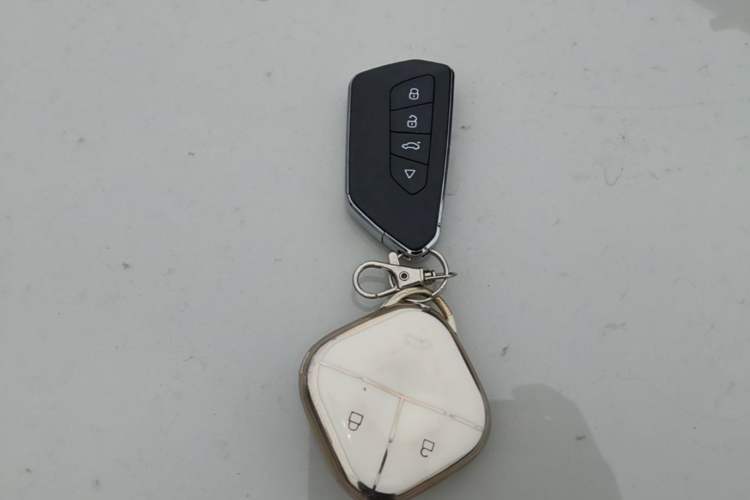 Used Wuling Bingo 2023 410 km Lingxi Deluxe Edition Interior 1
