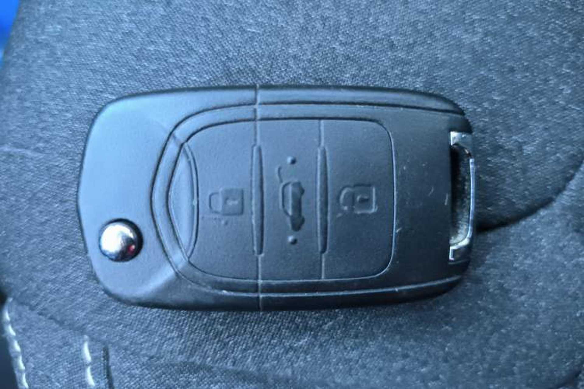 Used Wuling Bingo 2023 333 km Fast-Share Version Interior 1