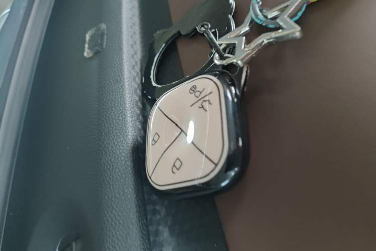 Used Wuling Bingo 2023 410 km Lingxi Deluxe Edition Interior 1