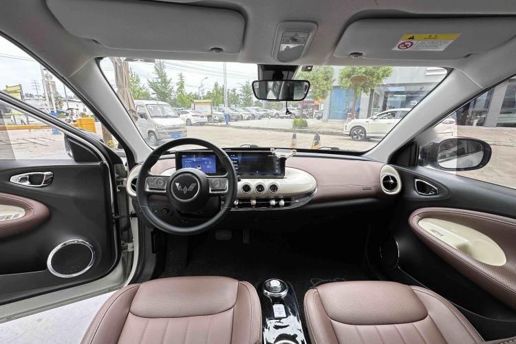 Used Wuling Bingo 2023 333km Enjoy+ Version Interior 1