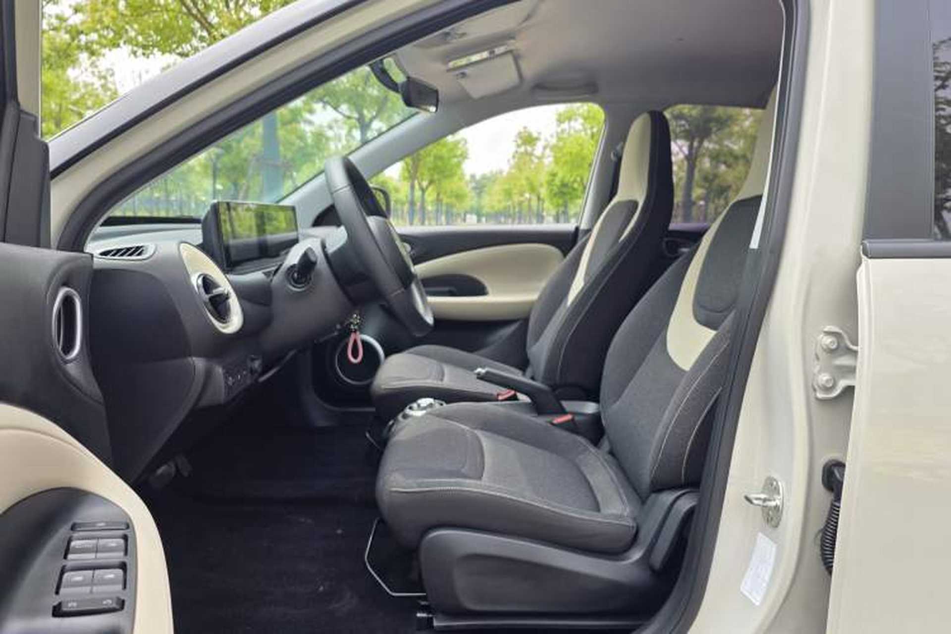 Used Wuling Bingo 2023 333 km Fast-Share Version Interior 1