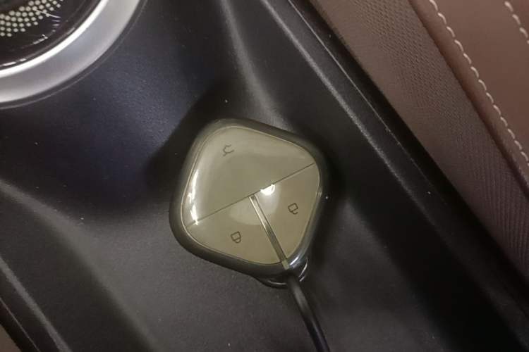 Used Wuling Bingo 2023 203km Comfort Edition Interior 1