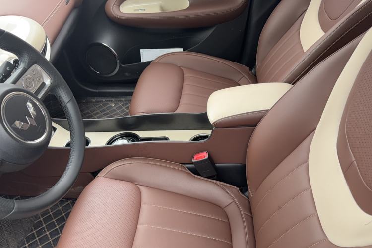 Used Wuling Bingo 2023 333 km Lingxi Connected+ Version Interior 2
