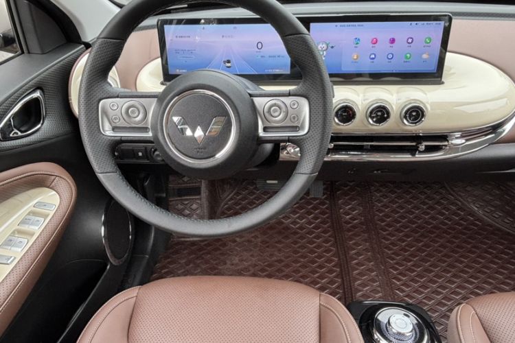 Used Wuling Bingo 2023 333 km Lingxi Connected+ Version Interior 2